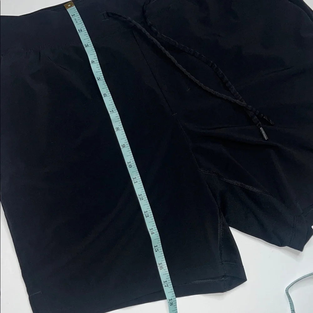 lululemon athletica Black High Waist Shorts Women’s size large